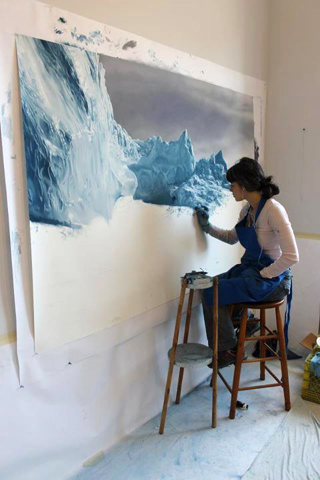 Illustration for article titled Incredible iceberg images are actually drawn with fingers